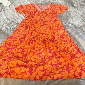 J crew tiered midi dress with puff sleeves - floral pattern